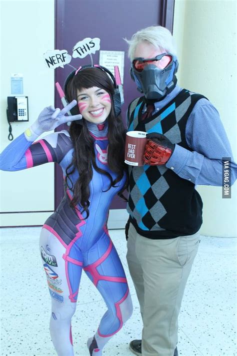 Best Overwatch Cosplays - 9GAG