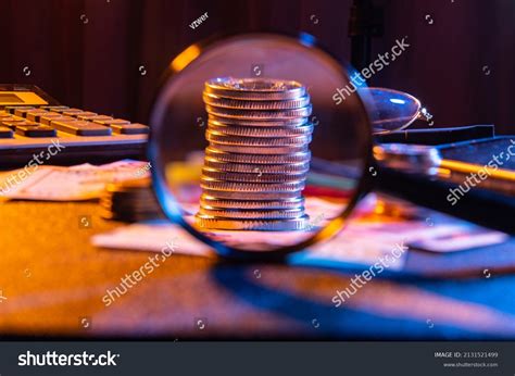 364 Magnifying Glass Small Cash Images, Stock Photos & Vectors | Shutterstock