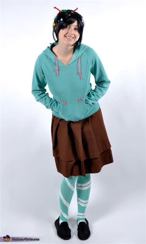 Vanellope Von Schweetz Costume - Photo 3/5