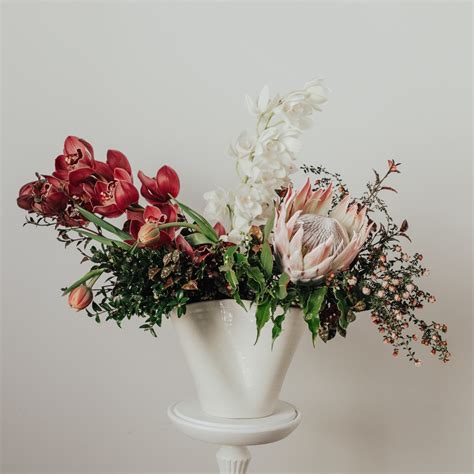 Vase Florals Fresh Table Arrangement | Taupo Florist | XOX Floral