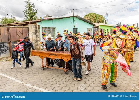 Marimba & Traditional Folk Dancers In Street, Guatemala Editorial Photo ...