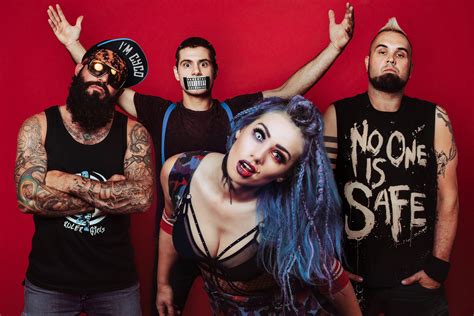 Sumo Cyco release new music video for 'Undefeated' - Distorted Sound ...