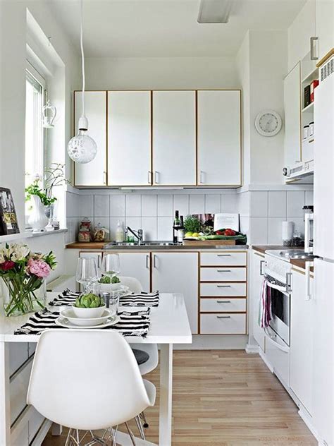 6 Beautiful Small Kitchen Table Ideas - Dream House