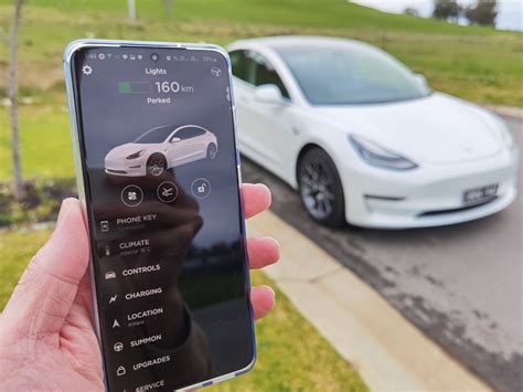 Top 10 Features Of Tesla Pi Phone - Techyv.com