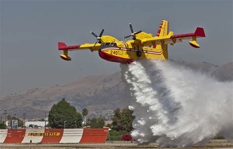 LA Photo: LA County Fire Firefighting Aircraft