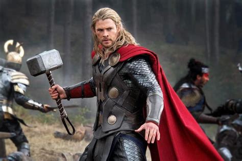 Chris Hemsworth ‘suffers back injury’ while filming Thor: Love and Thunder | Evening Standard