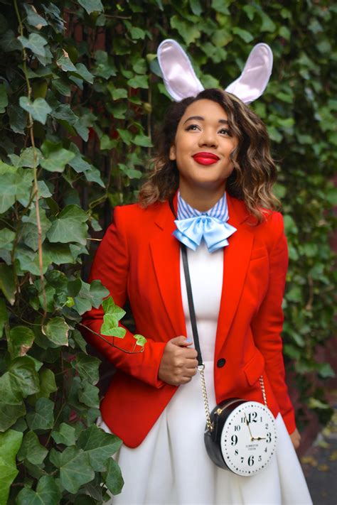 DISNEY DIY – 2 Easy Halloween Costumes | Diy halloween costumes easy, Halloween costumes women ...