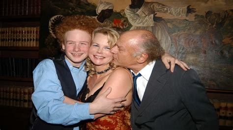 Art Garfunkel Biography, Age, Career, Net worth, Family And More - The ...