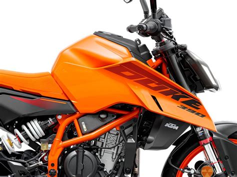 New 2024 KTM 390 Duke, Santa Rosa CA | Specs, Price, Photos | Orange