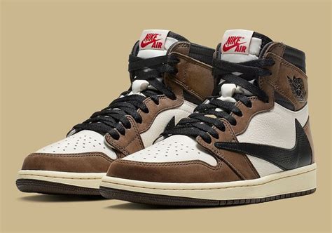 Travis Scott x Air Jordan 1 Retro High OG | Sneakers, Shoes sneakers ...