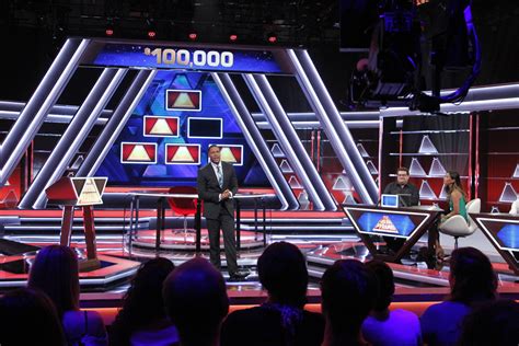 The $100,000 Pyramid Broadcast Set Design Gallery