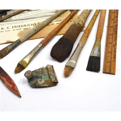 Antique ARTISTS-PAINTERS 31 Pc Lot; 28-PAINTBRUSHES + Tool MAGAZINE Vi – Get A Grip & More