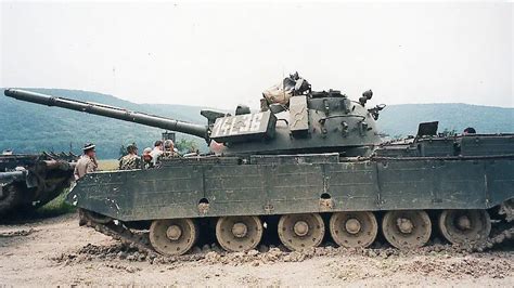 TR-85 main battle tank romania romanian army technical data sheet description information images ...