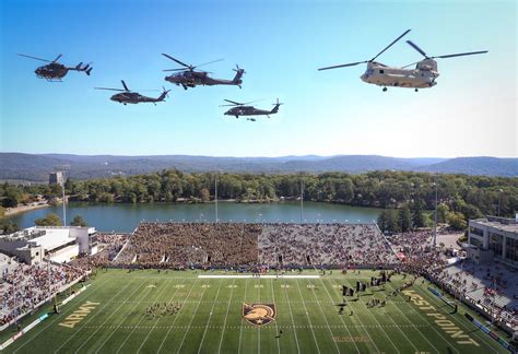 Michie Stadium in West Point, New York : r/stadiumporn