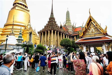 2023 Amazing Bangkok Temple & City Tour with Admission Tickets (SHA Plus)