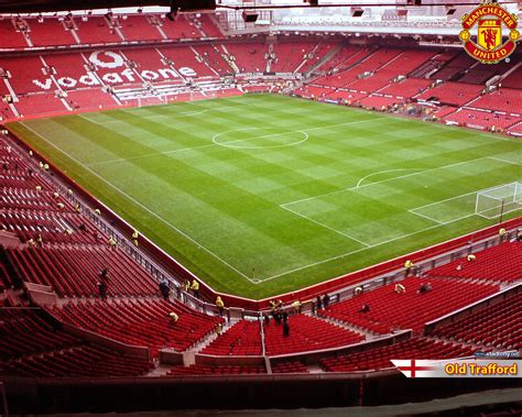 Download Manchester United Old Trafford Stadium Wallpaper - Gambar Bola HD