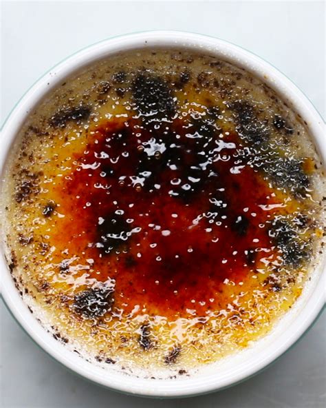 This Recipe For Cookies And Crème Brûlée Is So Easy Anyone Can Do It