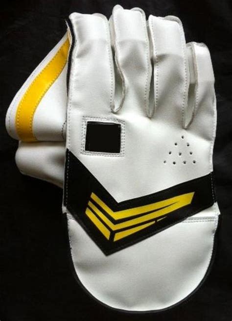 Cricket Wicket Keeper Gloves Buy Cricket Wicket Keeper Gloves in Jalandhar