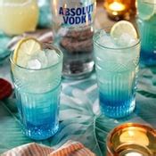 Drinks & Cocktails with Blue Curacao | Absolut Drinks