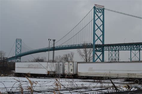 Ambassador Bridge - History of Buildings in the Detroit Area