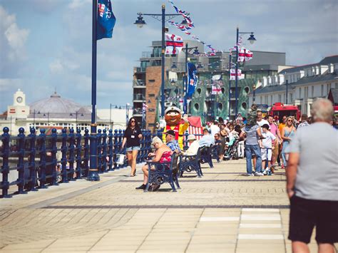 Porthcawl - Town Beach | VisitWales