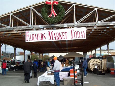 Farmer's Market to Stay Open Year Round at the Factory in Franklin TN!