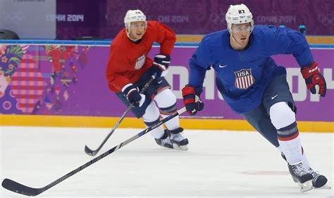 Olympic Hockey Is the Same, Except for This and That - The New York Times