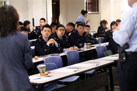 Pasadena PD gives Shanghai police officers a tour in the City of Roses - Behind the Badge