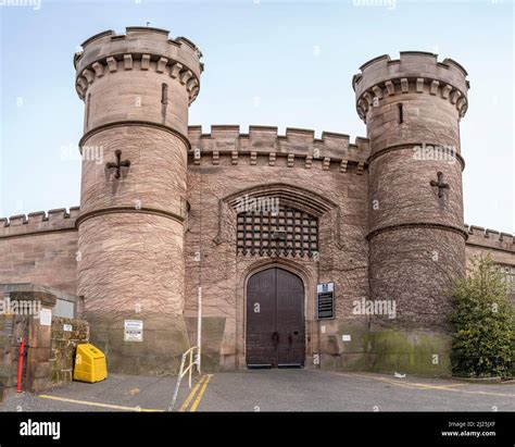 The main gate at Leicester Prison Stock Photo - Alamy