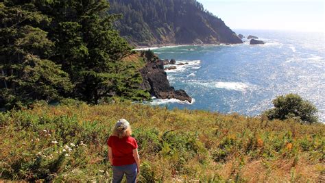 10 best Oregon Coast hikes with ocean views from north to south