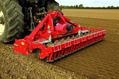 Harrowing: The Best Way To Properly Maintain Your Fields | TopTillers.com