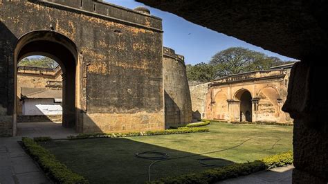 Tipu Sultan Fort Bangalore, History, Timings, Facts & Entry Fee