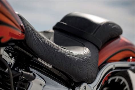 harley breakout custom seat - Rubye Speed