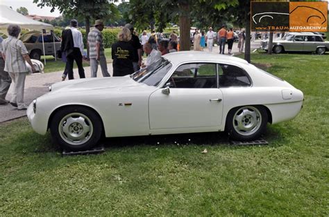 Osca 1600 GT Coupe Zagato '1962 (1).jpg