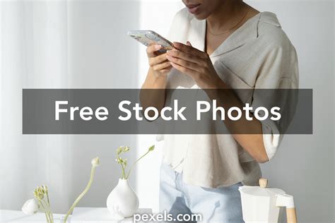 Reading White Background Photos, Download The BEST Free Reading White Background Stock Photos ...