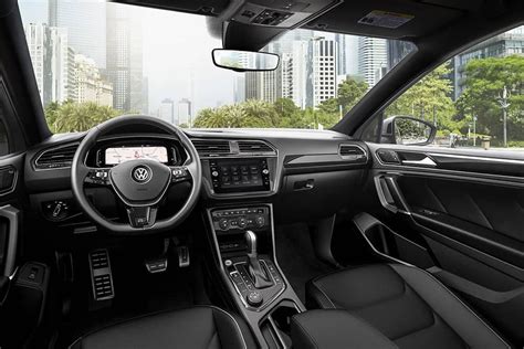 2020 Volkswagen Tiguan Interior | Auffenberg Volkswagen