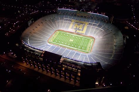 Michigan Stadium Wallpaper - WallpaperSafari