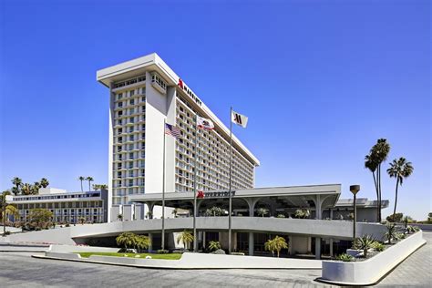 Los Angeles Airport Marriott in Los Angeles | Best Rates & Deals on Orbitz