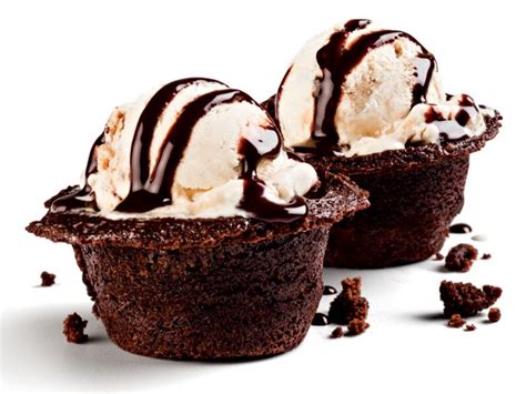 Brownie Cups Recipe | Brownie Cupcakes | Hy-Vee