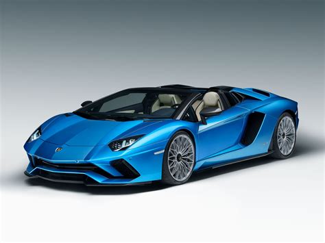 Lamborghini's New Aventador S Roadster Starts at $460,247 | WIRED