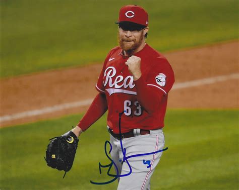 AUTOGRAPHED SEAN DOOLITTLE 8x10 Cincinnati Reds Photo - Main Line ...