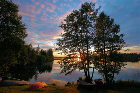 Midnight sun in Finland by KariLiimatainen on DeviantArt