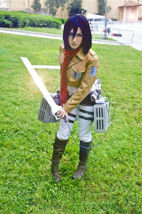 Mikasa Ackerman Cosplay by Hikari-15-L on DeviantArt