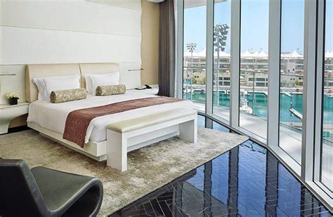 Yas Viceroy Abu Dhabi Grand Prix Hotel Rooms | GPexperiences