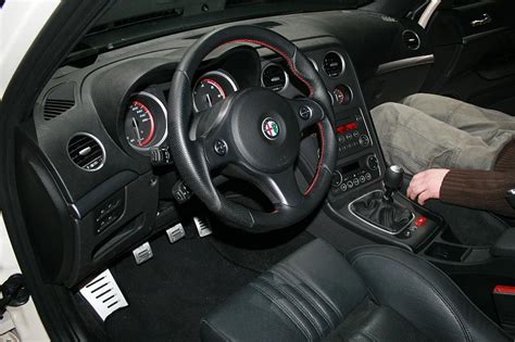 √ Alfa Romeo 159 Interior