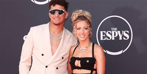 Patrick Mahomes' Wife Brittany Dons Versace Cutout Dress at ESPYs 2023