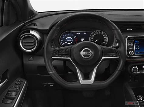 2019 Nissan Kicks: 62 Interior Photos | U.S. News