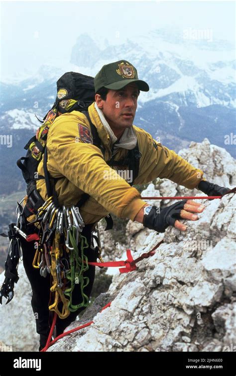 SYLVESTER STALLONE, CLIFFHANGER, 1993 Stock Photo - Alamy