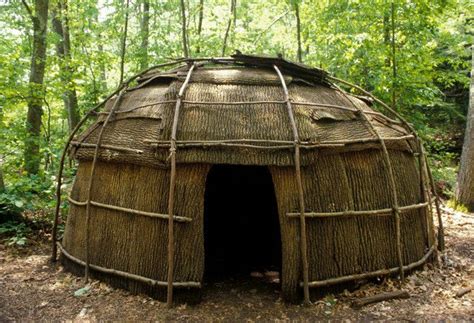 Native american houses, Wampanoag, November crafts