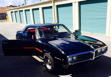 1968 Pontiac Firebird - 350 HO [OC] [2400x1700] : r/carporn